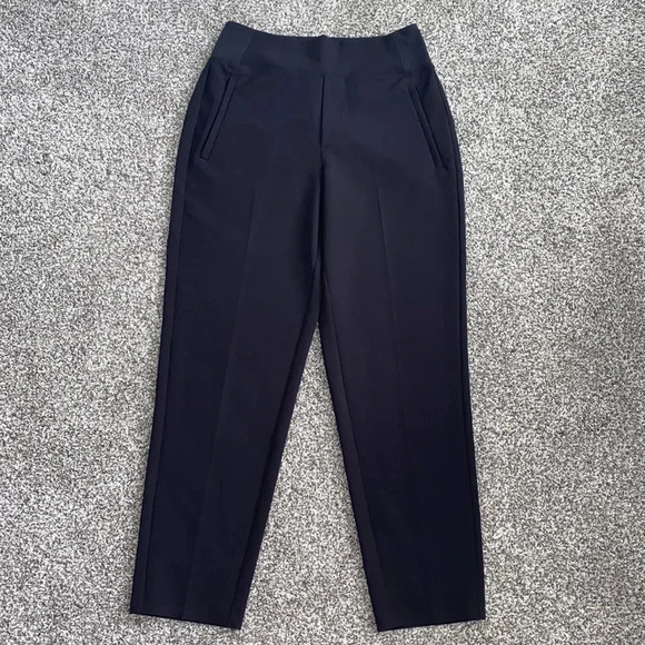 ATHLETA EASTBOUND STRAIGHT PANTS IN BLACK - Picture 3 of 6